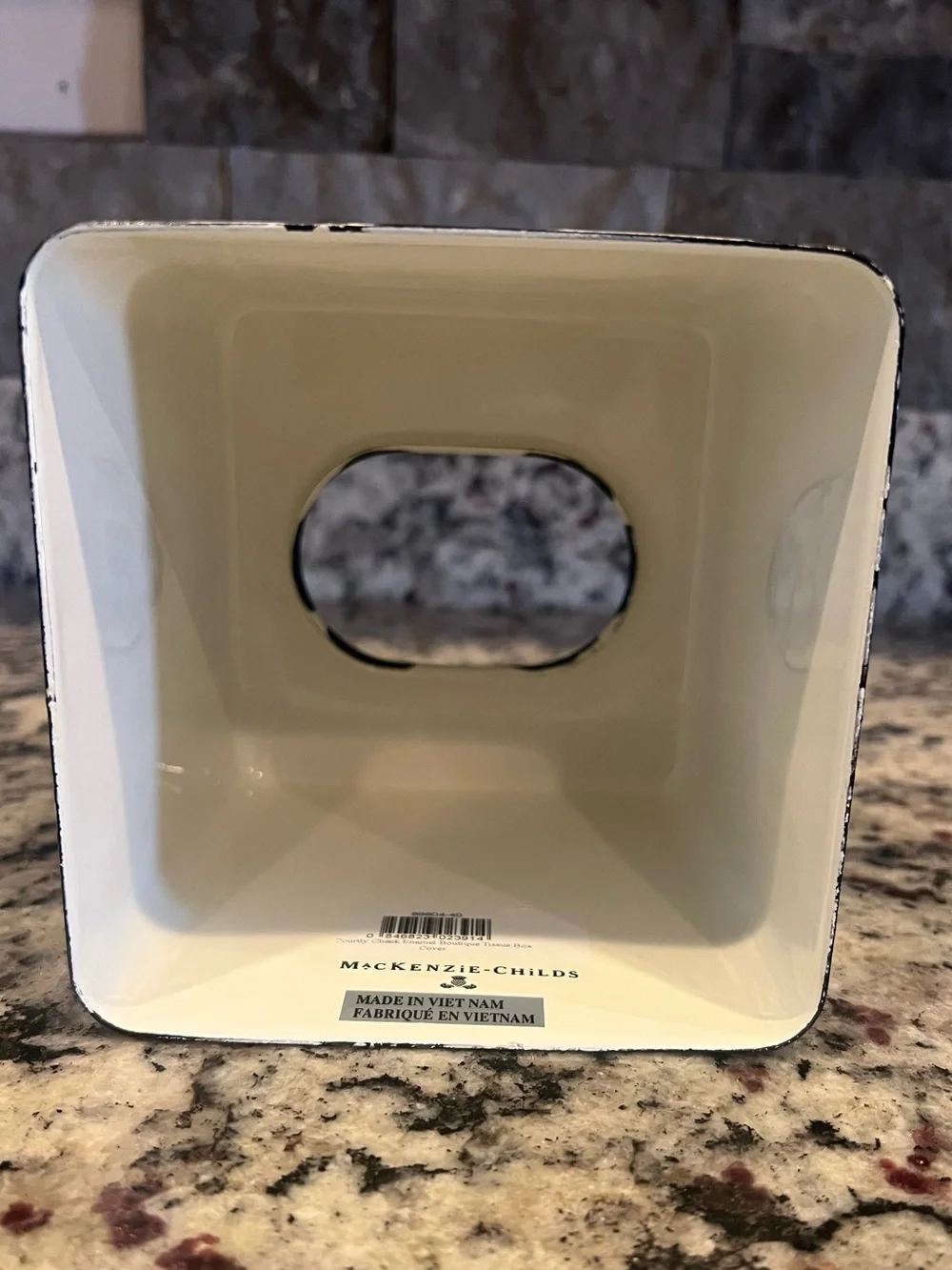 Mackenzie-Childs Courtly Check Boutique Tissue Box Cover. Like New!